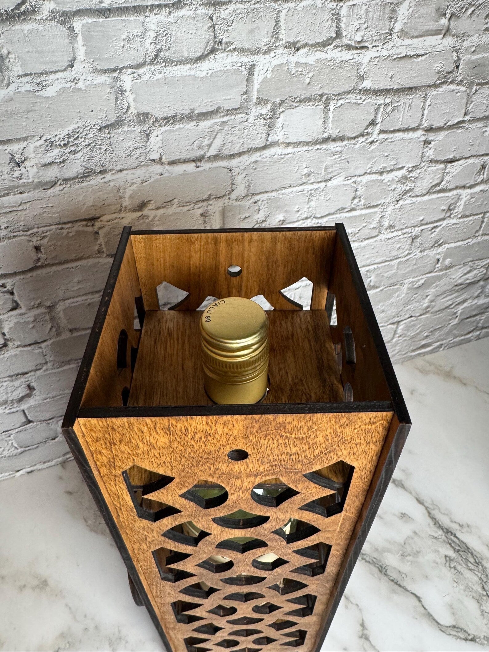 Laser Cut Wooden Wine Gift Box – “Congrats!” Engraved